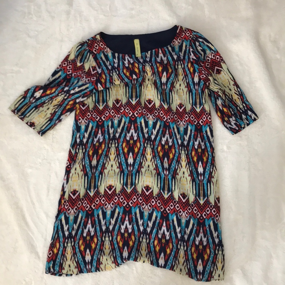 Long sleeve shift dress!